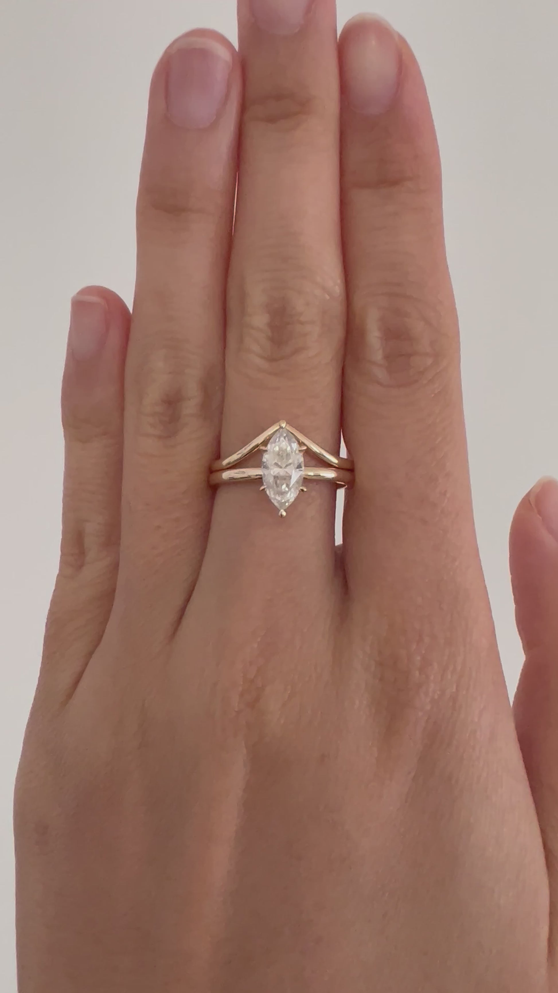 Soft Point Plain Curved Wedding Band 14YG