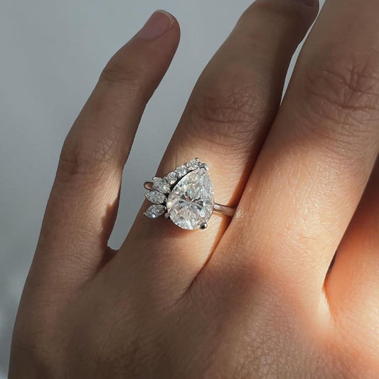 What You Need to Know About Hypoallergenic Engagement Rings