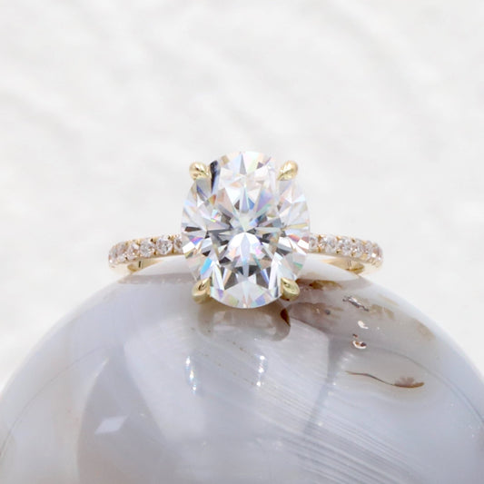 $1500 Engagement Ring You’ll Absolutely Love