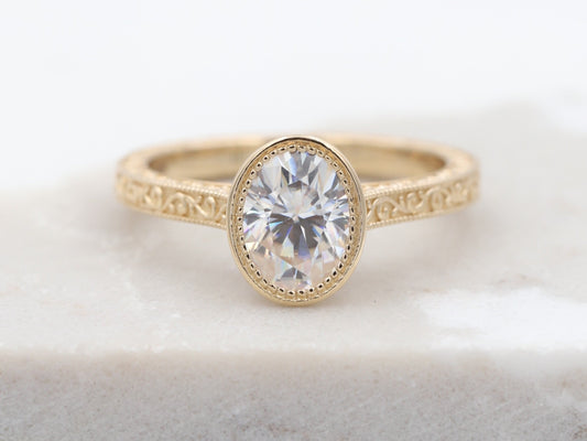 What is moissanite?